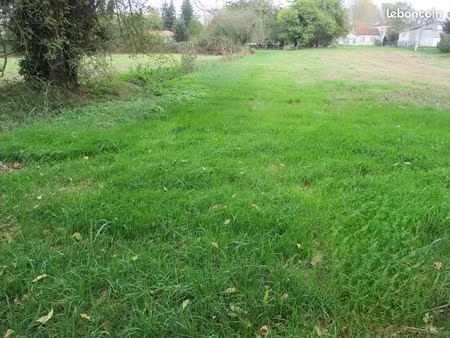 en campagne  terrain avec charente  ideal pro