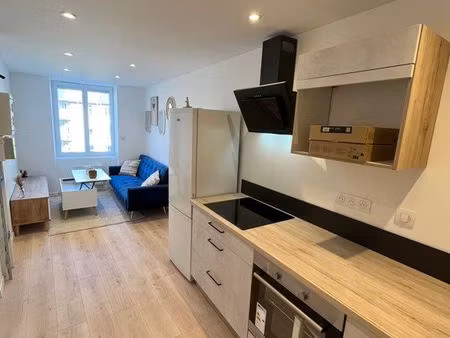 t2 duplex rénover à neuf et meublé