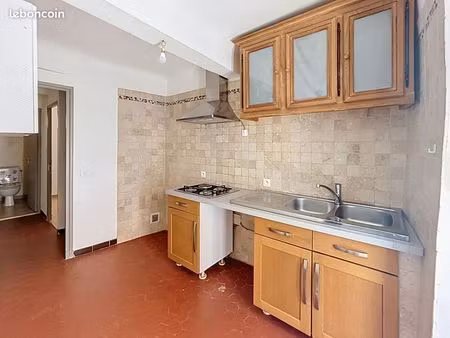 appartement 3 pièces 65 m²