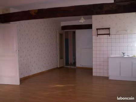 f 3 à louer