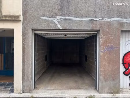location garage de 15m2