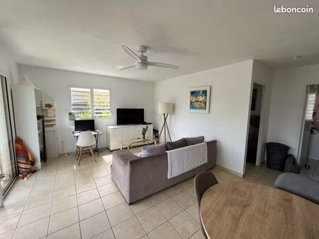 appartement t3 meublé équipé jardin piscine