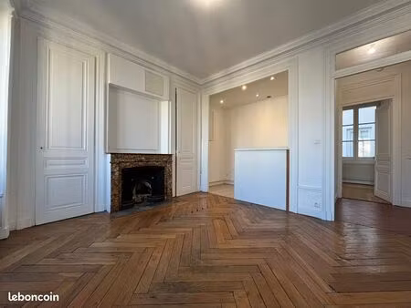 appartement 3 pièces 55 m²