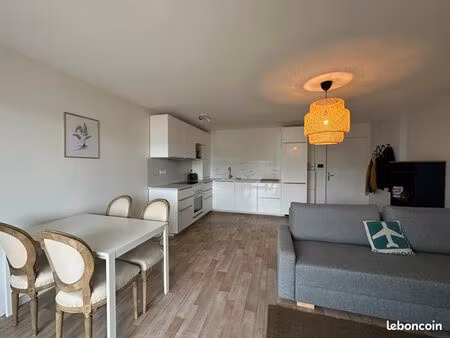 t2 meublé 48m2 + terrasse 15m2 - centre-ville thionville