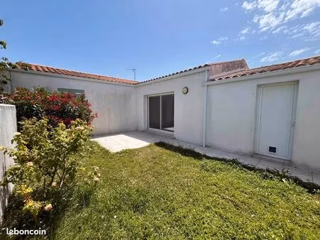 château 4 pièces 87 m²