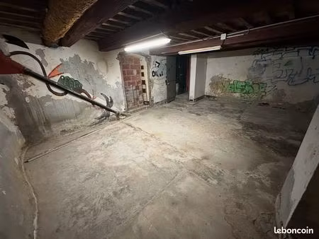 grande cave / box de 31 m² sécurisée avec vmc – idéale stockage