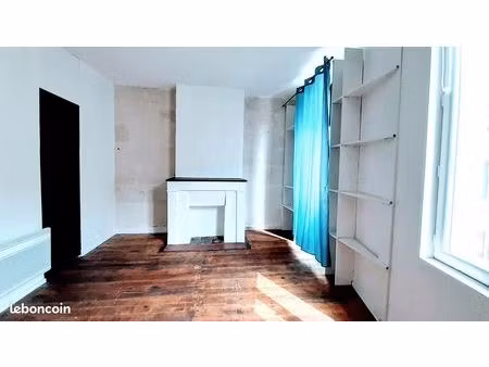 studio de caractère refait à neuf