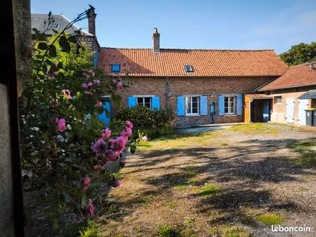 maison à louer dans ancien corps de ferme