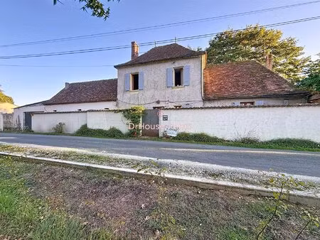 amoureux de la pierre  cette maison n'attend que votre projet !