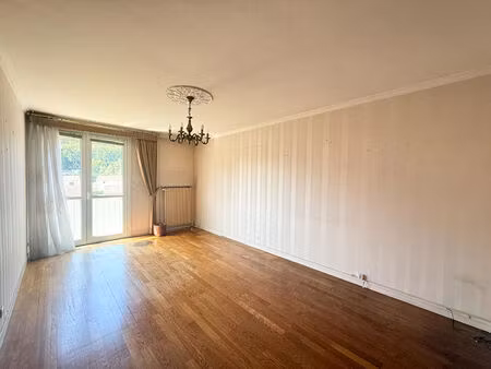 appartement lumineux 2 chambres avec garage - secteur proche hyper - centre de saint-étien