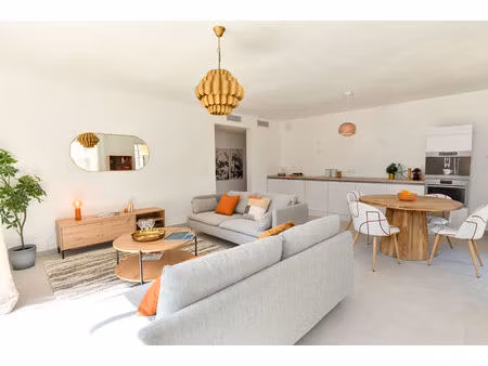 a visiter disponible immediatement - sublime appartement t3 avec terrasse et jardin- aix e