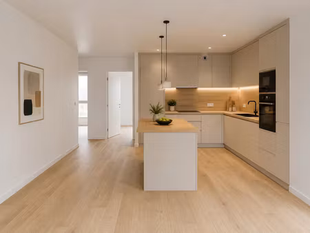 a vendre appartement 4 pièces 79 m² à ifs