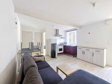 appartement 2 pièces meublé à louer à luçon  dernier étage