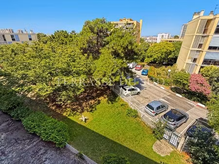 vente appartement 5 pièces de 75 m2 lc avec balcons et cave - saint loup - marseille 10