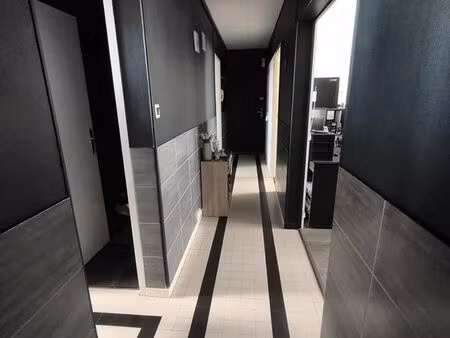 appartement 4 pièces 73 m²