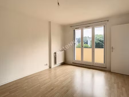 appartement de type 1 idéalement situé au coeur du braden - facilité de stationnement !