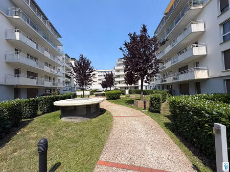 rouen gauche