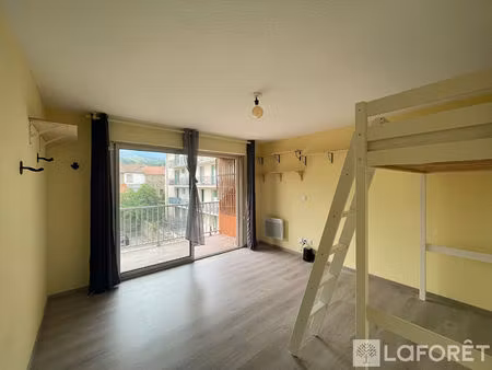 studio à louer de 26 m² au coeur de prades