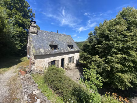 propriété avec grange et étang