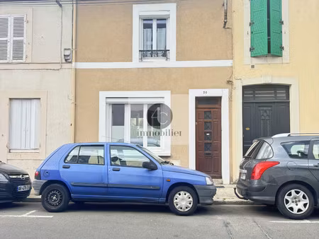 à deux pas de la gare – maison 2 chambres avec jardin