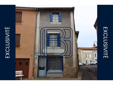 maison de bourg avec garage non attenant