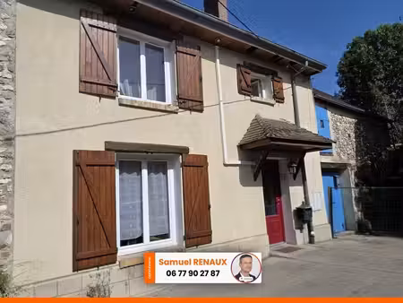 verdelot - quartier de la couarde - maison de 90m² - 4 pièces avec jardin et terrain fruit