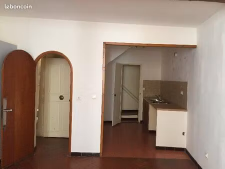 studio proche mairie