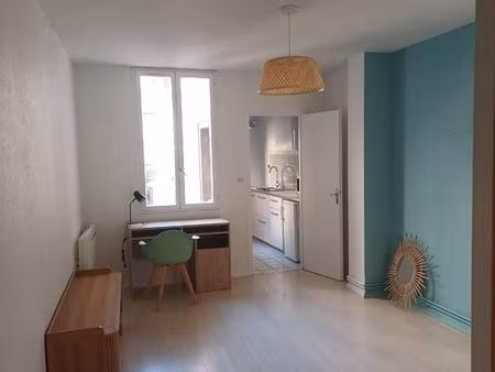 joli studio etudiant à louer dijon hyper centre