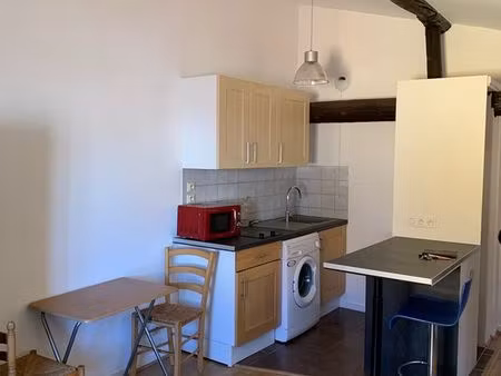 studio à louer dans le vieux nice
