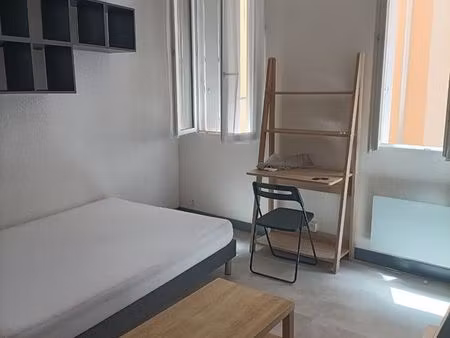 t1 étudiant centre ville de perpignan