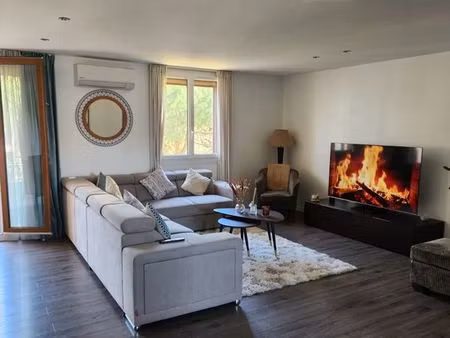 t3 de 78 m² entièrement rénové et meublé – résidence sécurisée avec ascenseur – saint-raph