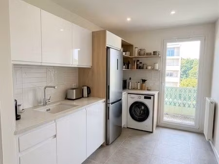à louer – appartement t2 entièrement rénové avec balcon  garage et cave | valentigney (qua