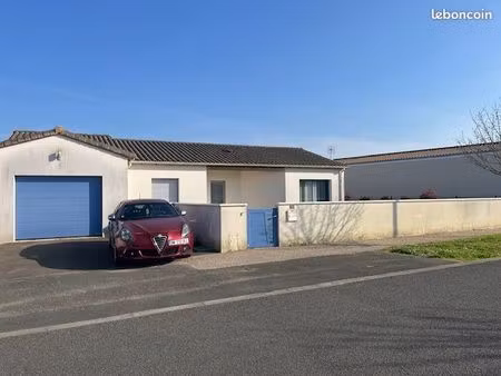 location exireuil 10 rue des aubépines : prix 965 euros