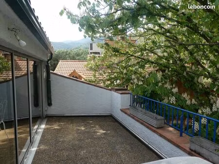 studio meuble