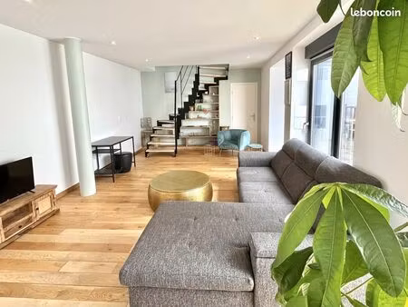 loft 5 pièces 108 m²