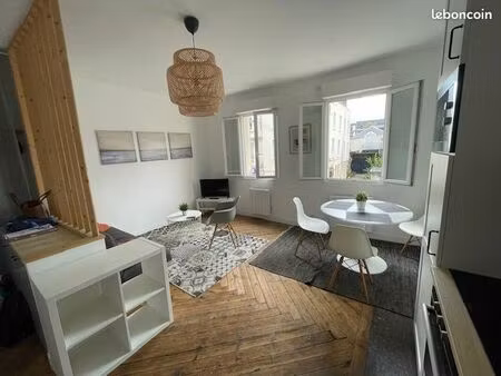 f2 meublé – 38 m² - 200 m fac de droit/préfecture
