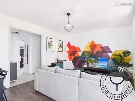 appartement 4 pièces 71 m²