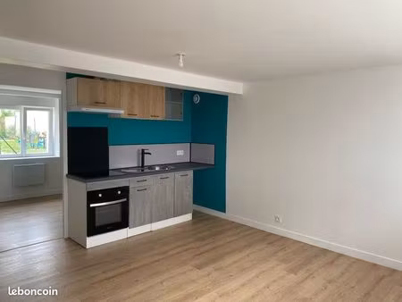 appartement t2 à bourg blanc