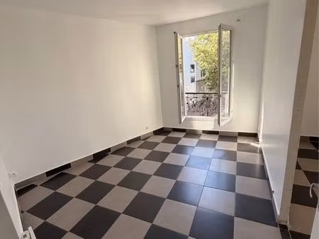 t2 clichy - 32m2