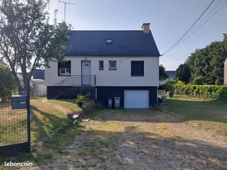 maison 6 pièces – 97 m² – 4 chambres – terrain 1 260 m²