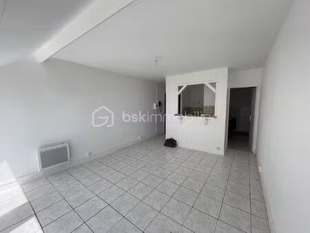 studette de 26 m² à evreux
