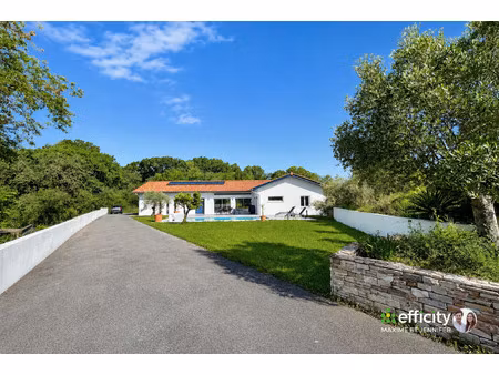 maison 6 pièces - 190 m²