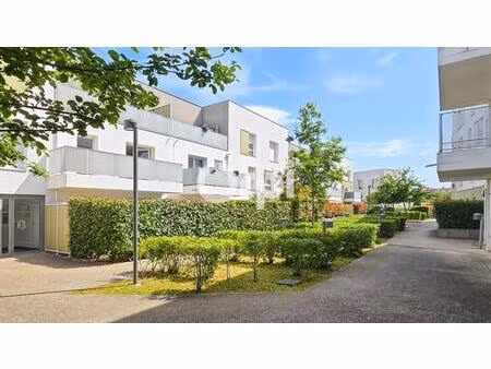 appartement à vendre 2 pièces avec balcon et parking