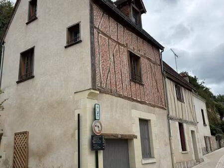 maison centre historique amoise : rare et recherche