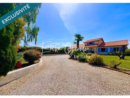 maison de famille dans un écrin de verdure
