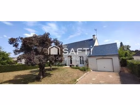 très jolie maison au centre ville avec nombreux avantages !