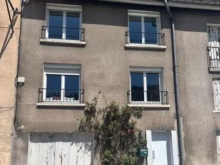 maison composée de deux appartement f2
