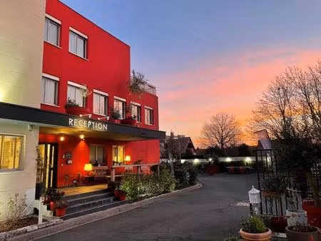 villa rambouillet (78) - affaires - hotel experts (vr / vs /