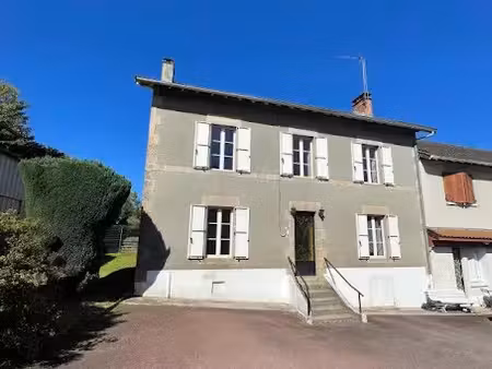 location maison 4 pièces 172 m² à bonnac-la-côte (87270)  970 €