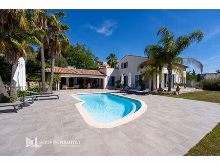 villa familiale avec piscine aux portes de valbonne et mougins